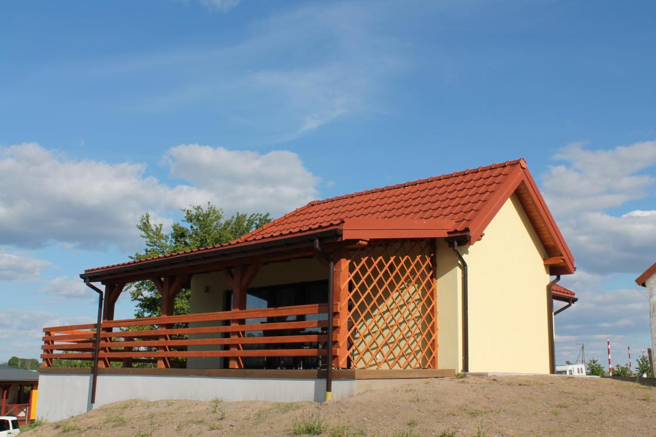 Domki W Porcie Zielony Gaj Mikołajki Kültér fotó