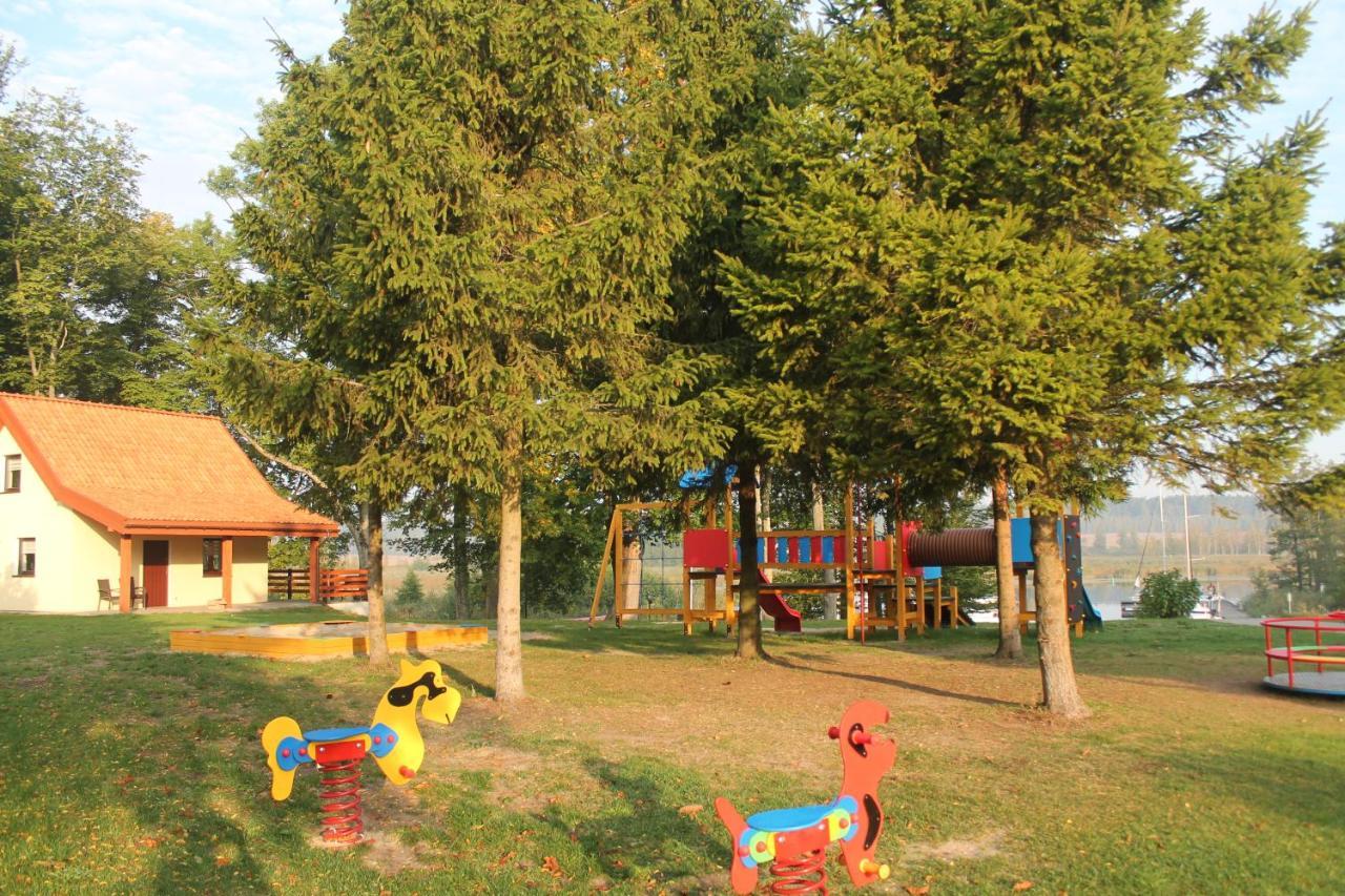 Domki W Porcie Zielony Gaj Mikołajki Kültér fotó